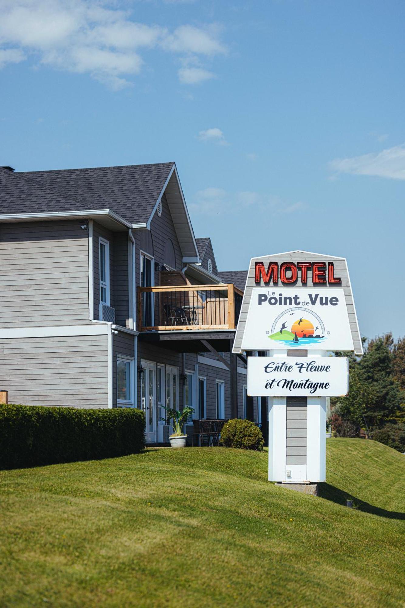 Motel Le Point De Vue La Malbaie Exterior photo